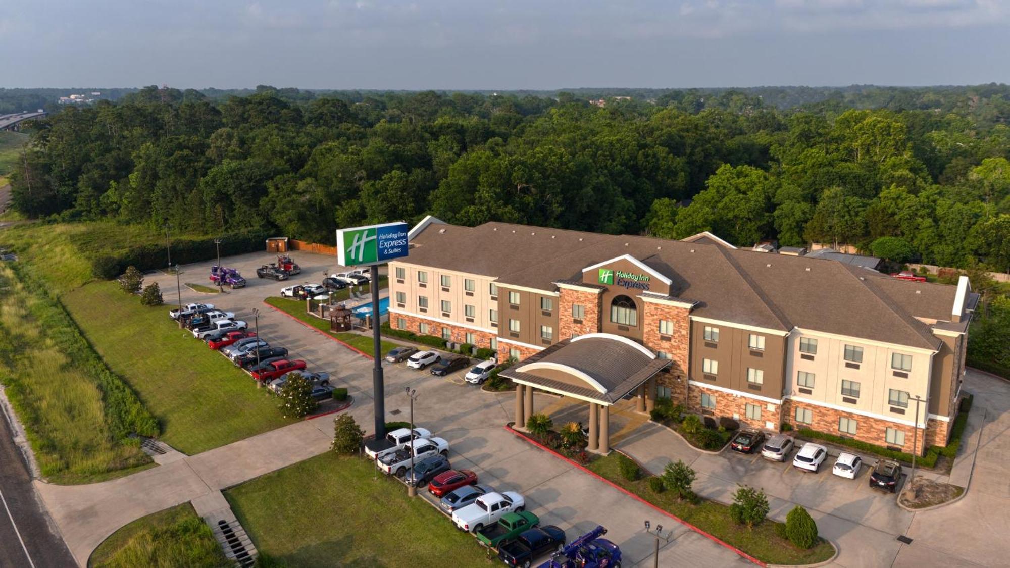 Holiday Inn Express & Suites Cleveland By Ihg Екстериор снимка